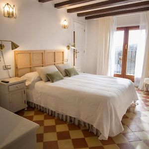 Habitación Grande con Cama King